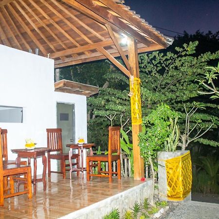 Kurnia Guest House & Spa Sakti Exterior photo