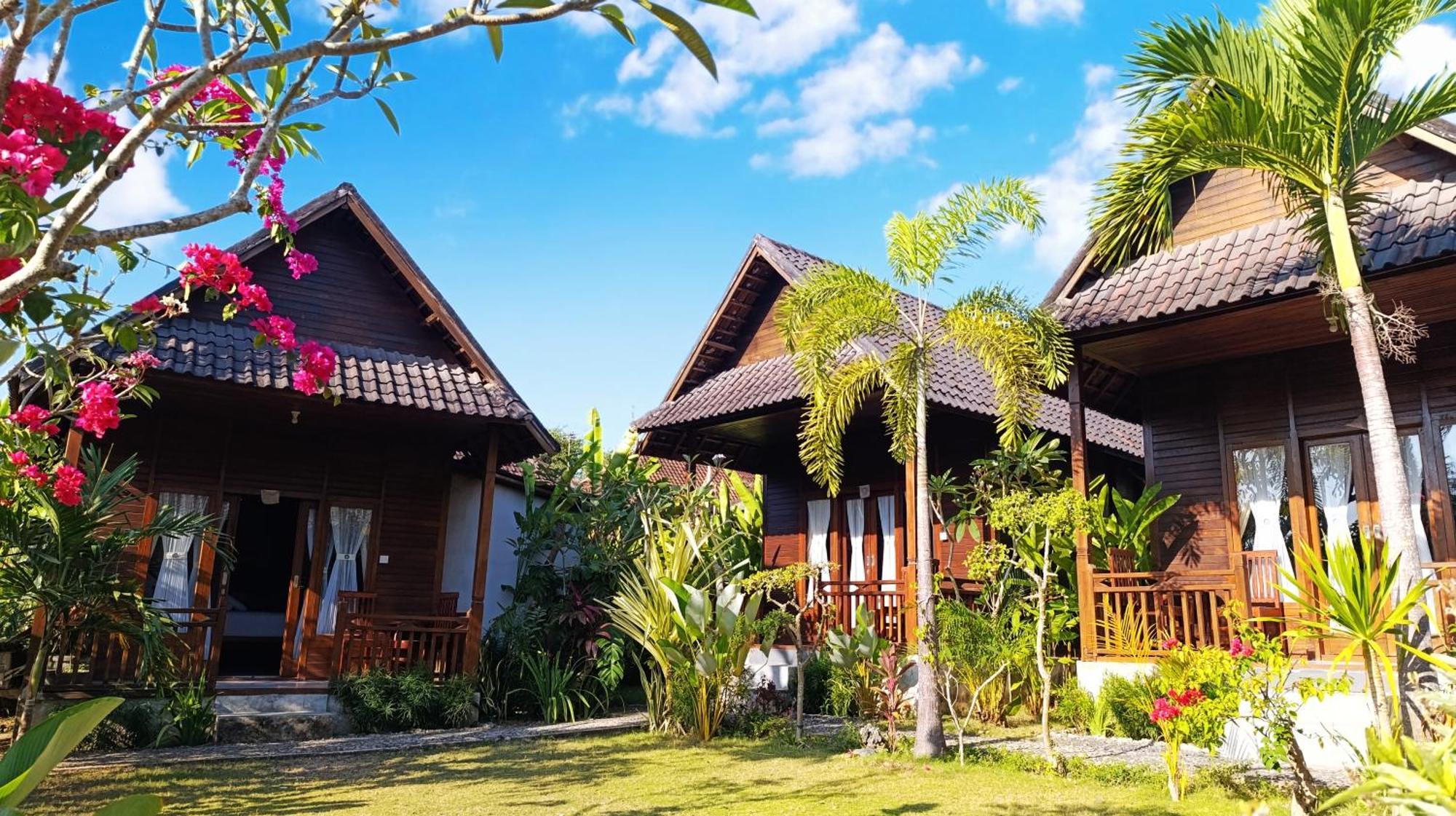 Kurnia Guest House & Spa Sakti Exterior photo